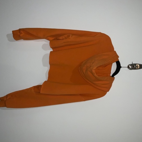 Cropped Hoodie - Picture 4 of 5